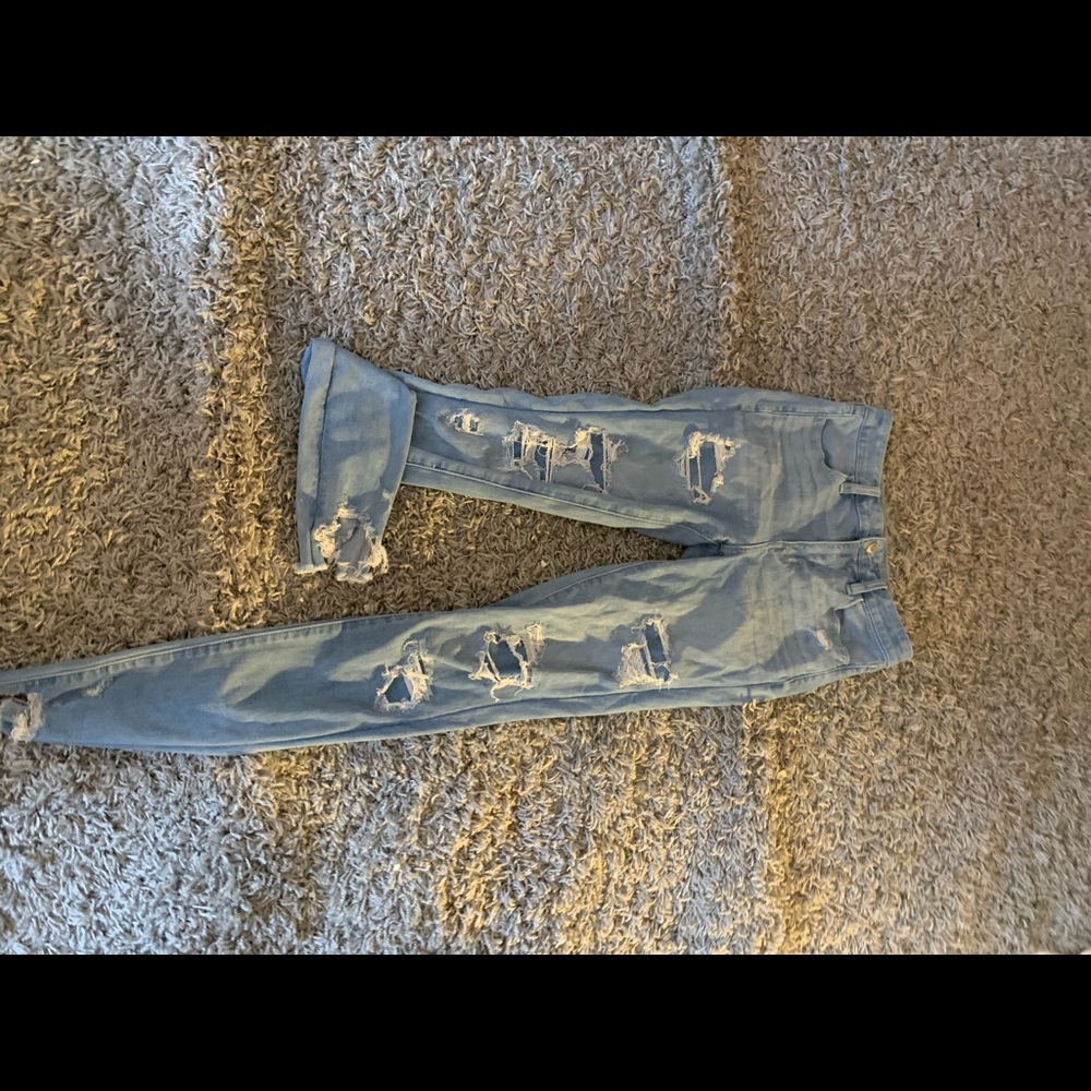 American Eagle High Rise Jeans